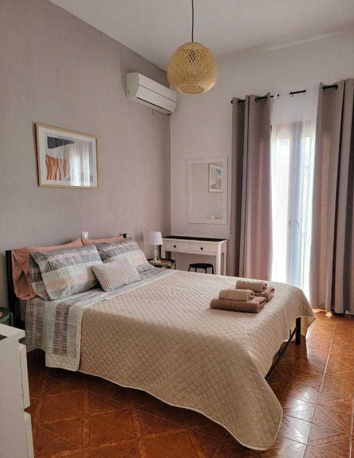 Ayerina Ground Floor Apartment อาร์ริลลาส ภายนอก รูปภาพ