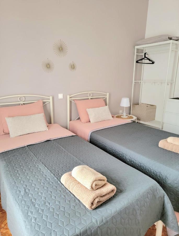 Ayerina Ground Floor Apartment อาร์ริลลาส ภายนอก รูปภาพ