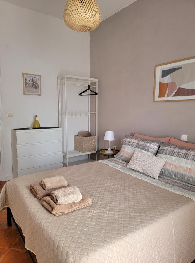Ayerina Ground Floor Apartment อาร์ริลลาส ภายนอก รูปภาพ